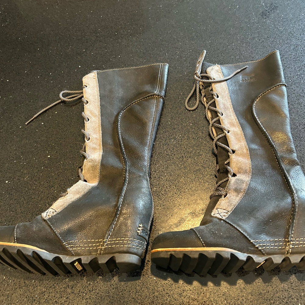 Sorel Joan of Arctic wedge boots
